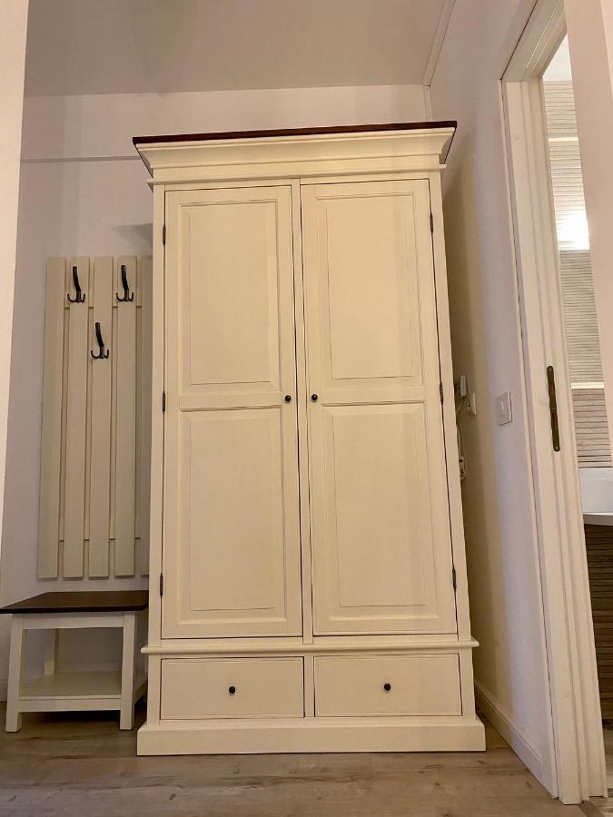 Pensiunea Charlotte Boutique Бакеу Екстер'єр фото
